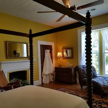 The Denny House-3